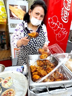 唐揚げ専門店にわとり食堂